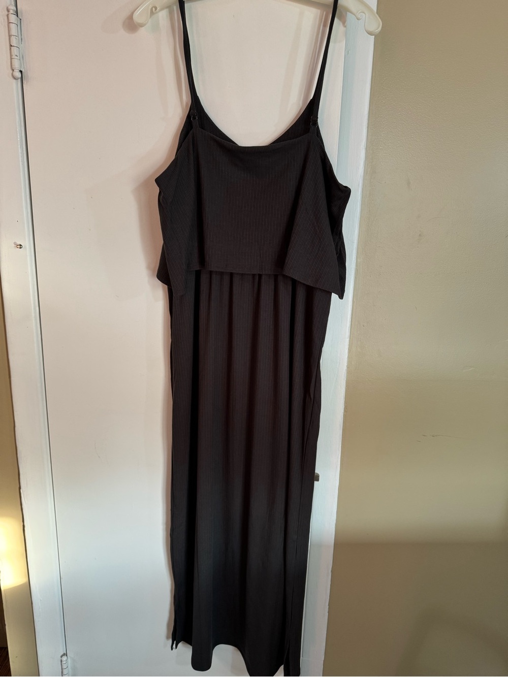 Zenana Outfitters Black Ribbed V-Neck Maxi Dress